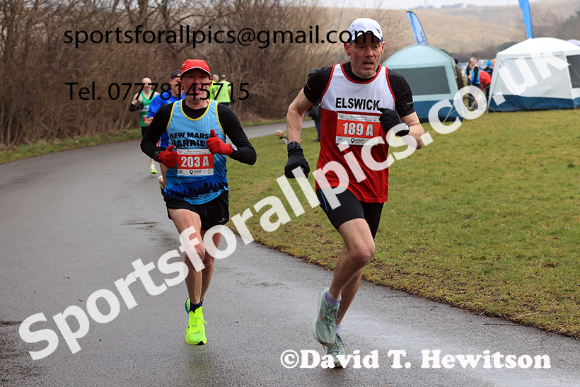 Mens Over-50s 2025 NECAA Royal Signals Road Relays Champs.,  Hetton Lyons Country Park, Hetton le Hole, County Durham. Photo: David T. Hewitson/Sports for All Pics